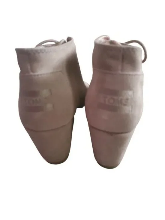 TOMS Embossed Suede Desert Wedge Casual Ankle Booties Taupe Women's Size 5 - Picture 10 of 15